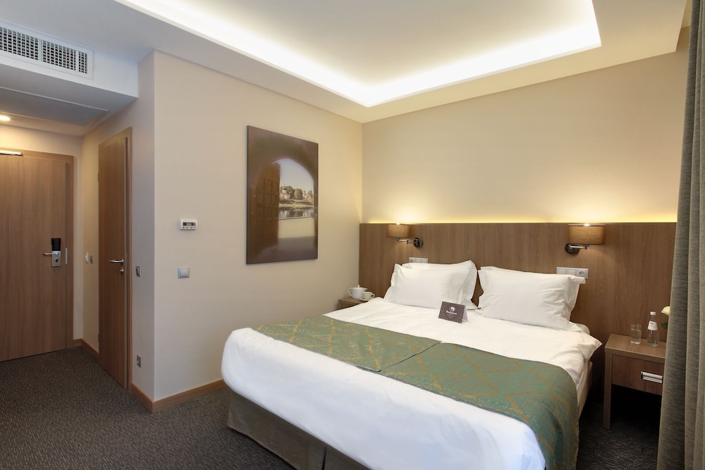 Standard Double Room photo 3