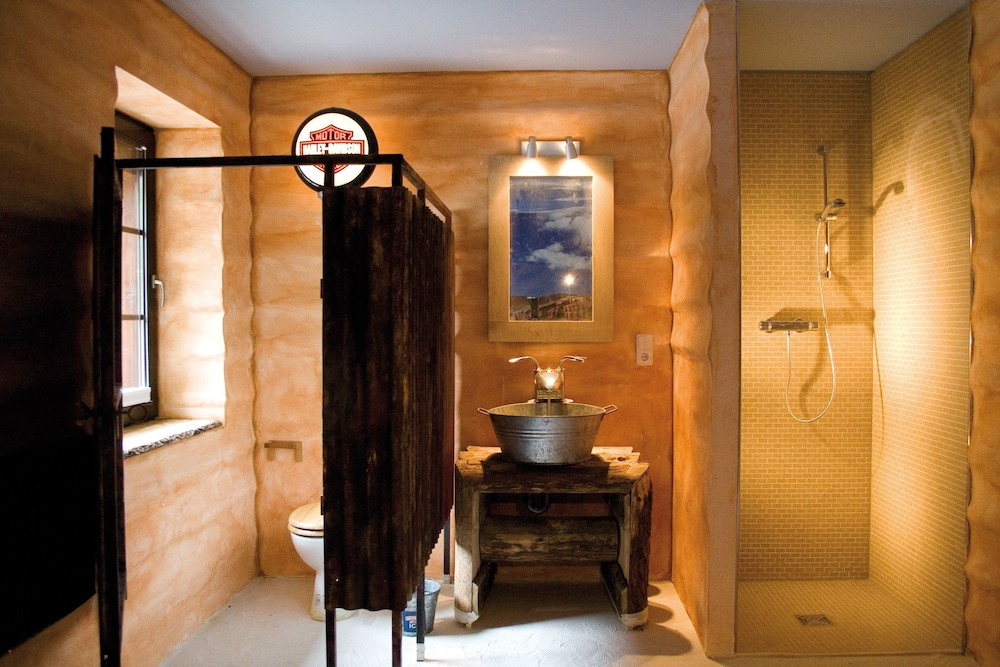 Room (Jim Beam Log Cabin) - Photo 4