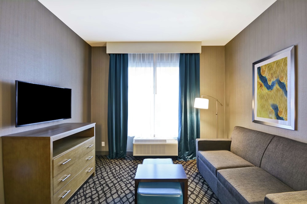 Suite, 2 Queen Beds, Accessible (Hearing) photo 3