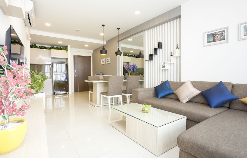 Apartment, 3 Bedrooms, Balcony, River View