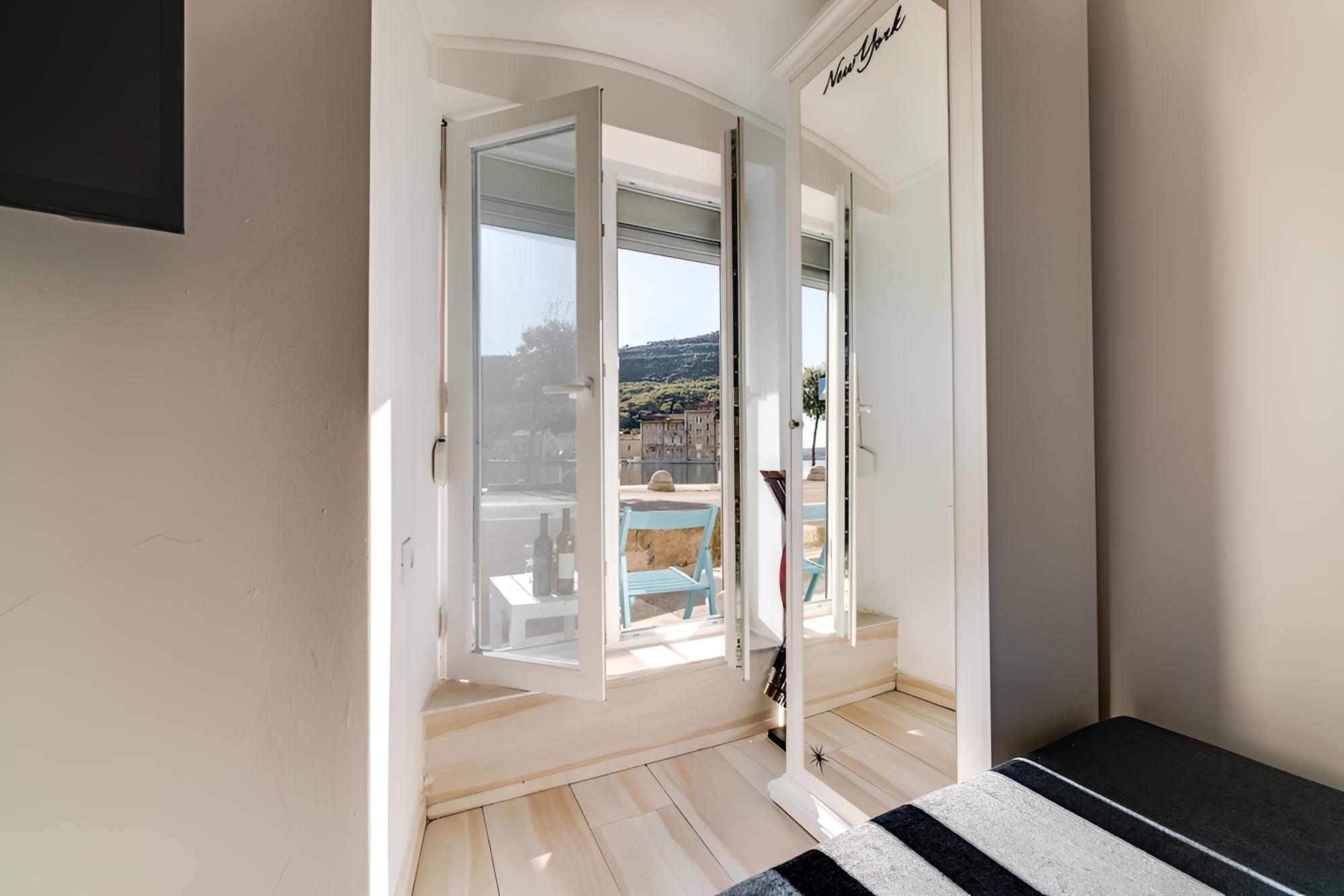 Apartment (Antigona) photo 2