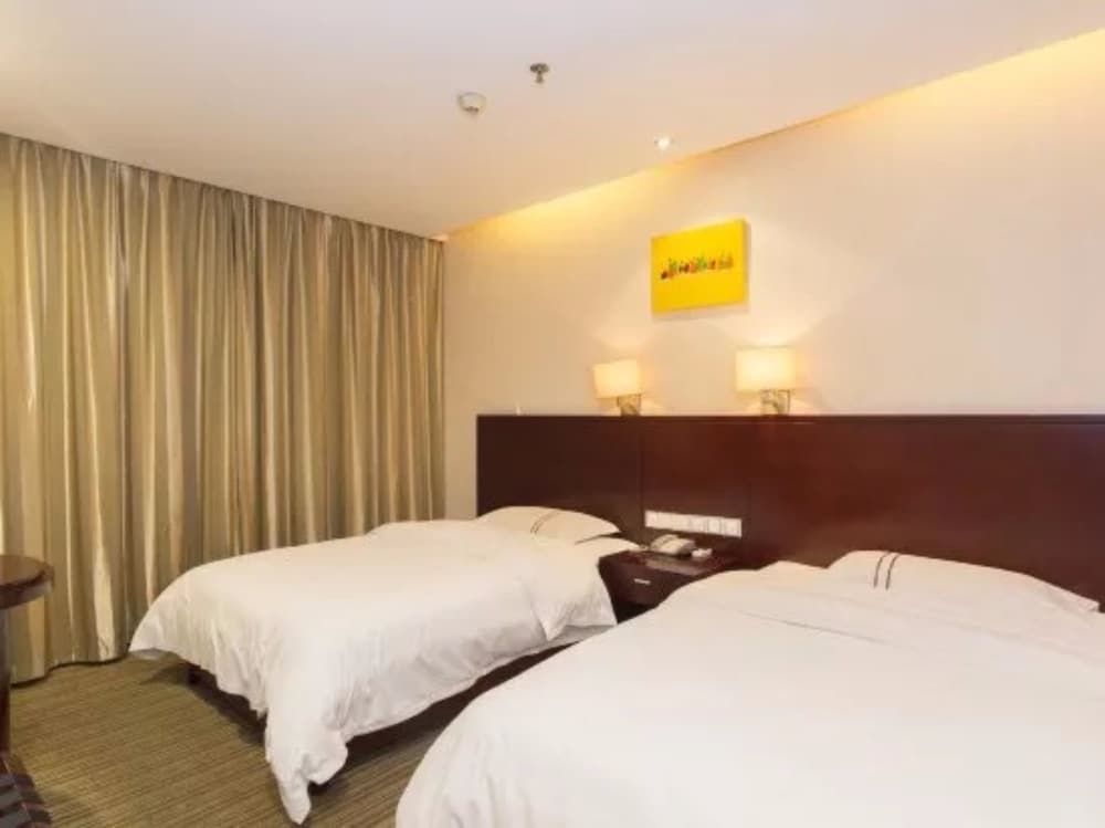 Business Twin Room photo 2