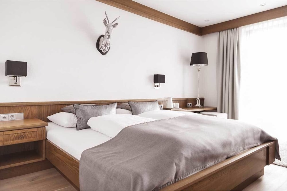 Basic Double Room photo 2