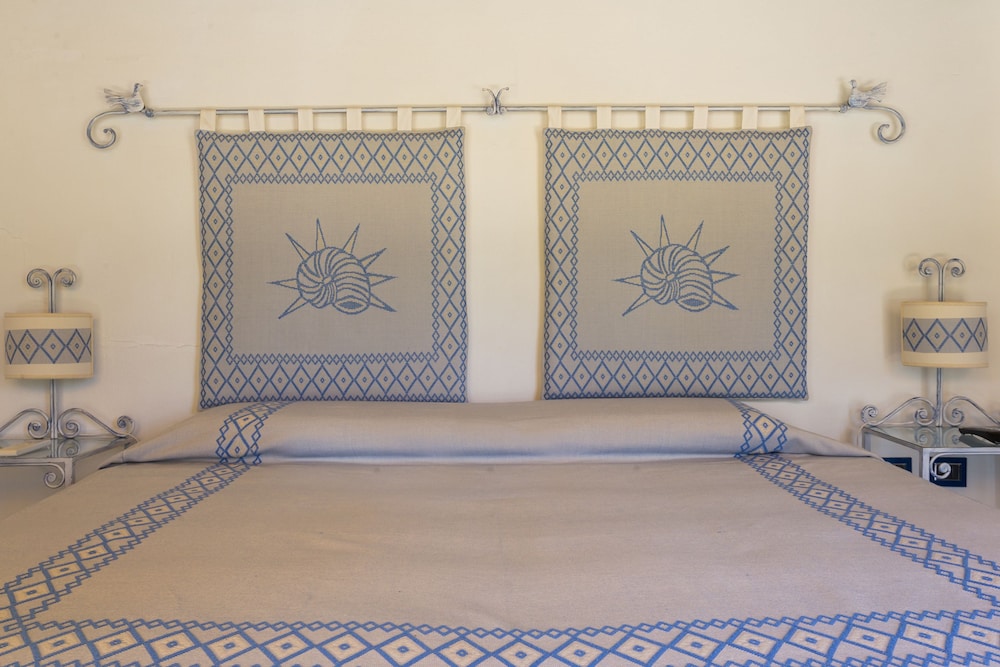 Comfort Double Room, 1 King Bed, Pool View, Poolside photo 1