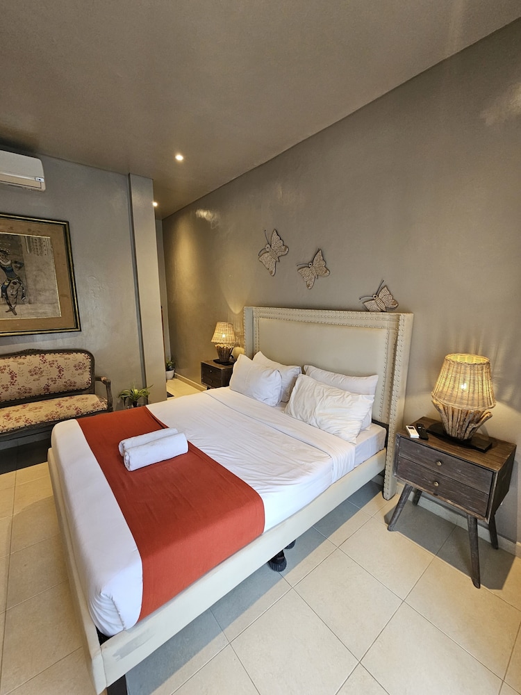 Standard Room - Photo 1