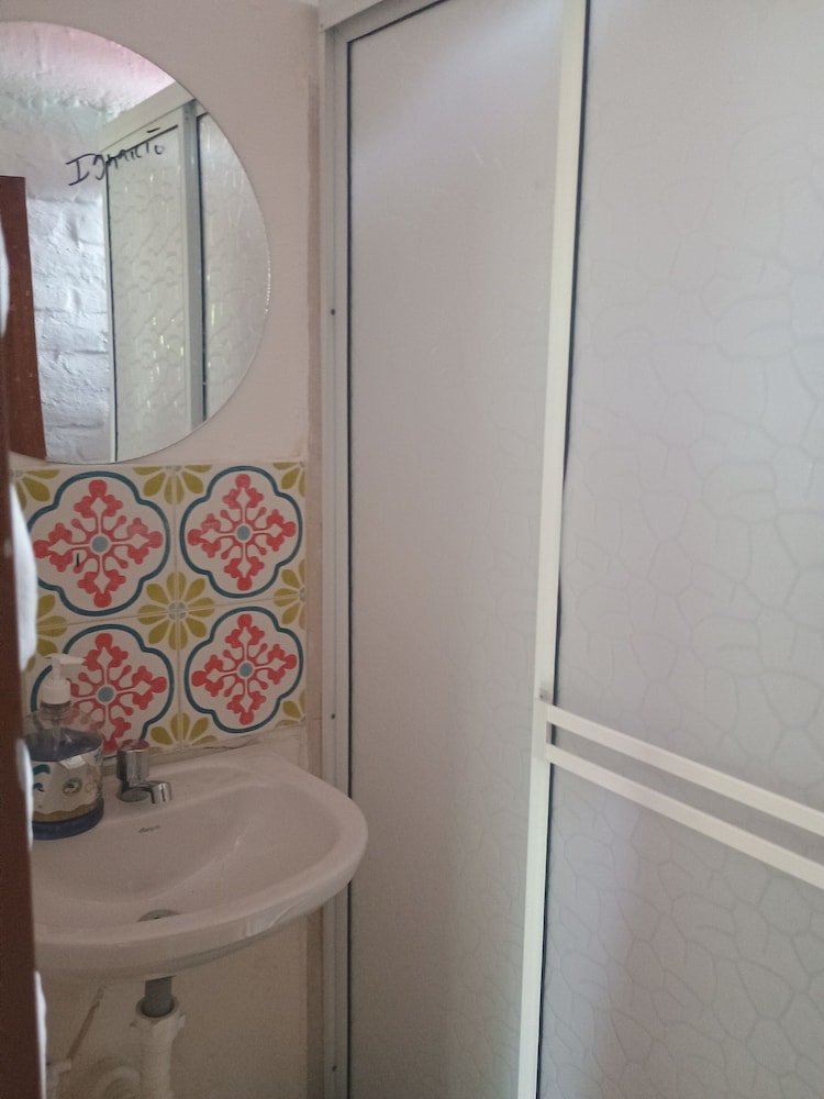 Standard Room photo 2