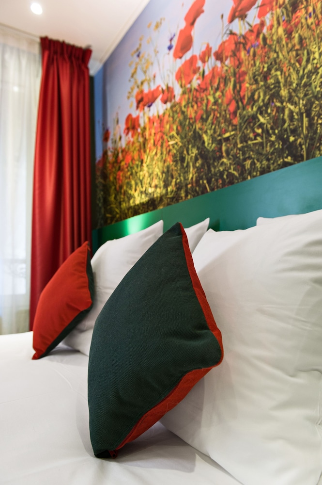 Standard Twin Room photo 1