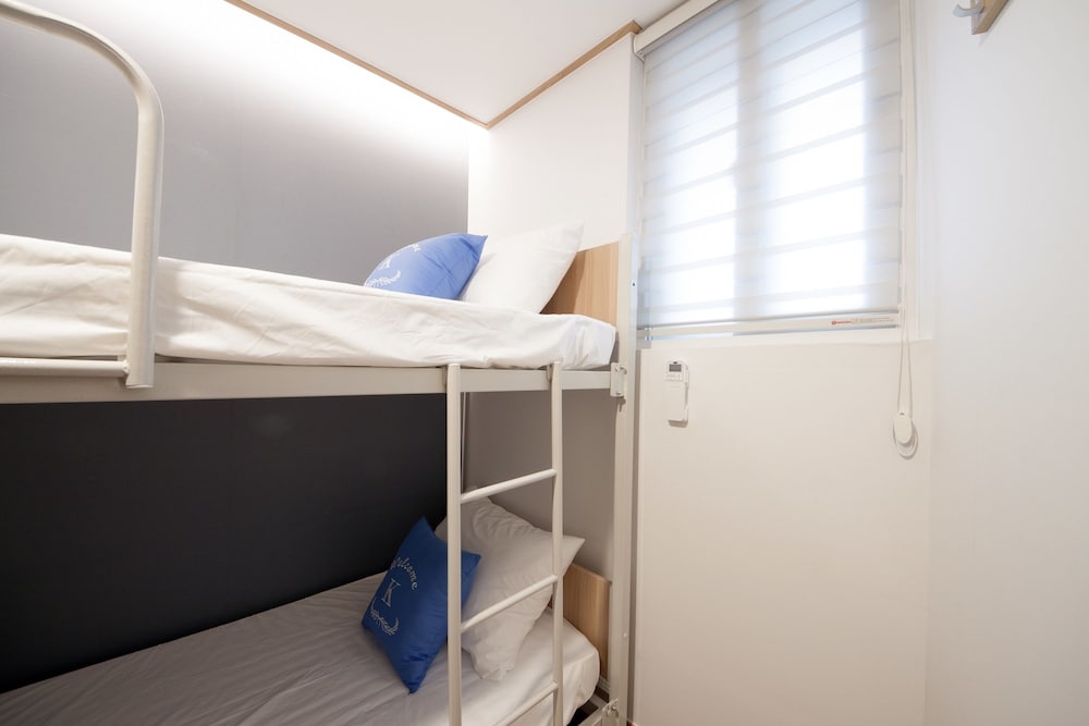 Twin Room (Bunk Twin Room) photo 2