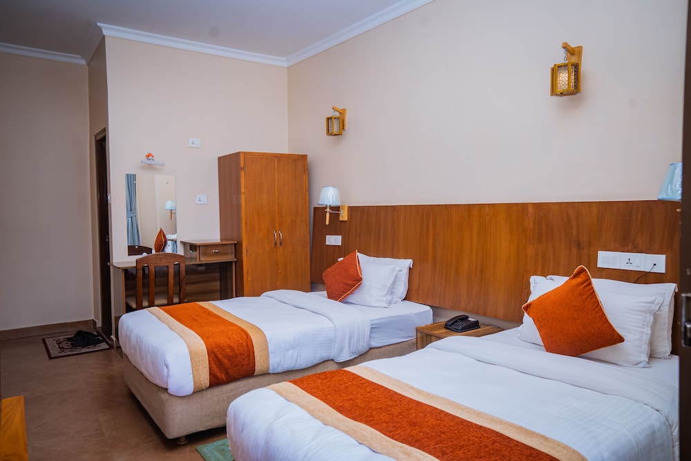 Deluxe Double or Twin Room, City View - Photo 2