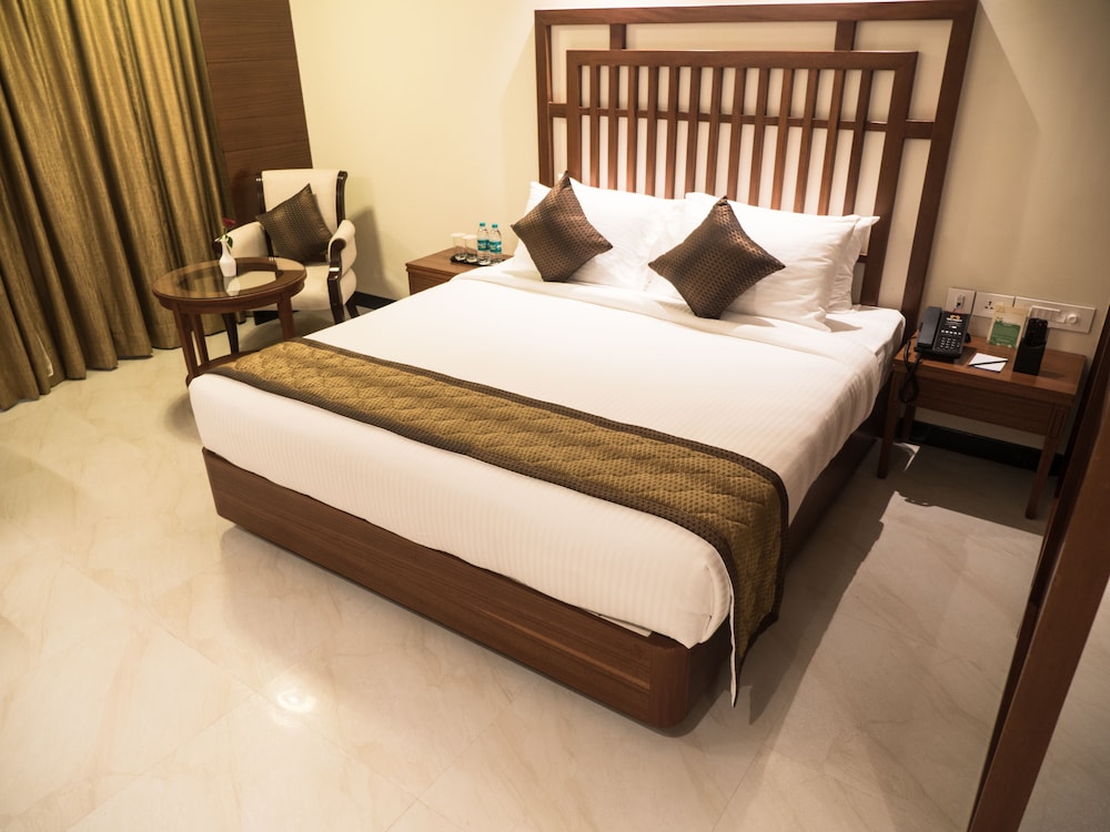 Premium Suite - Photo 1