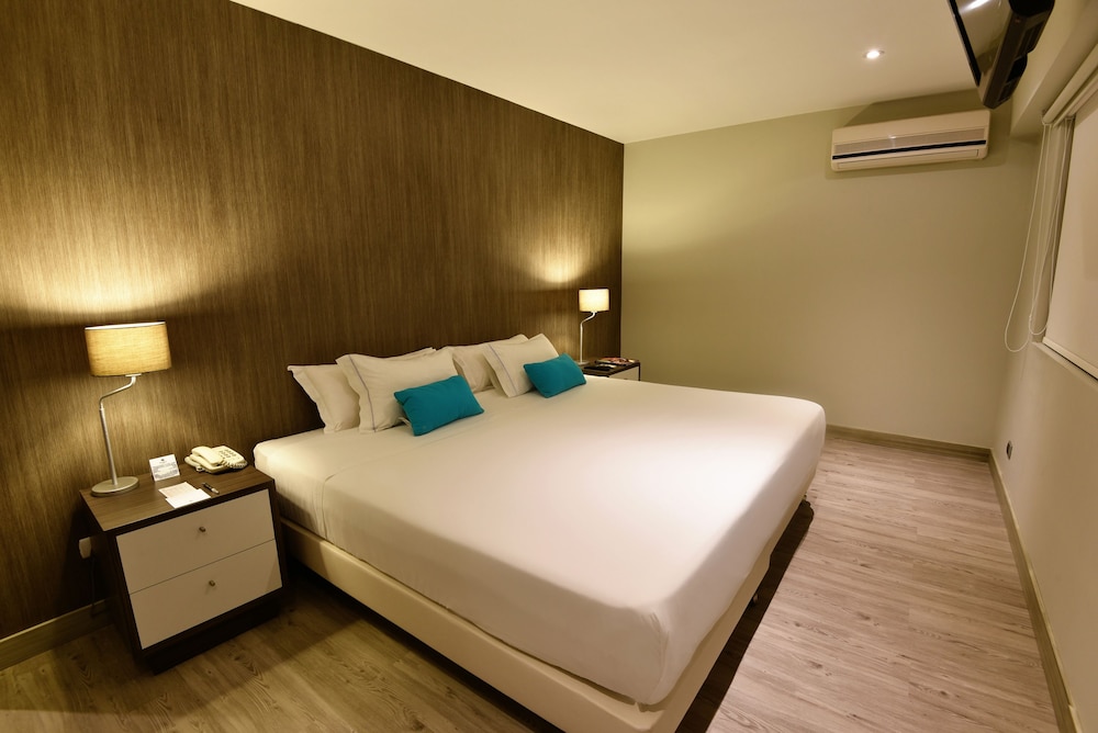 Superior Double Room, City View - Photo 1