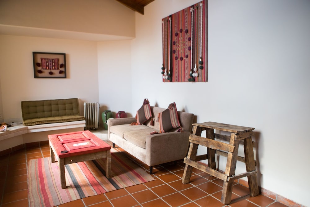 Cottage, 2 Bedrooms, Garden Area photo 3