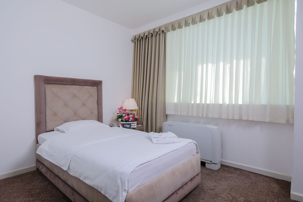 Standard Single Room, Shared Bathroom