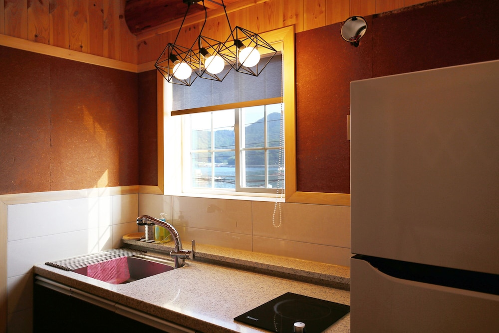 Room (8 Bong-Soo) photo 2