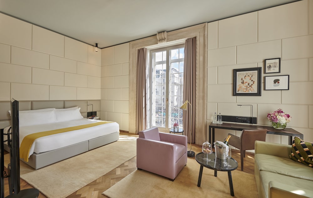 Suite (Westminster) thumbnail 6