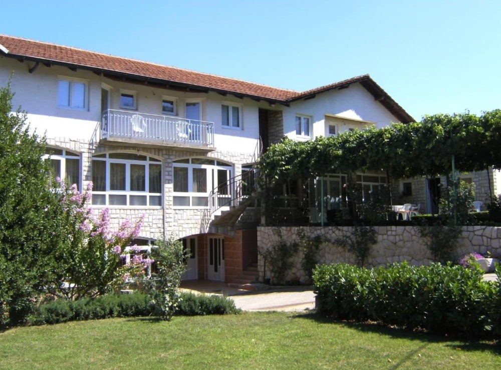 Quadruple Room (Quadruple room with Balcony)