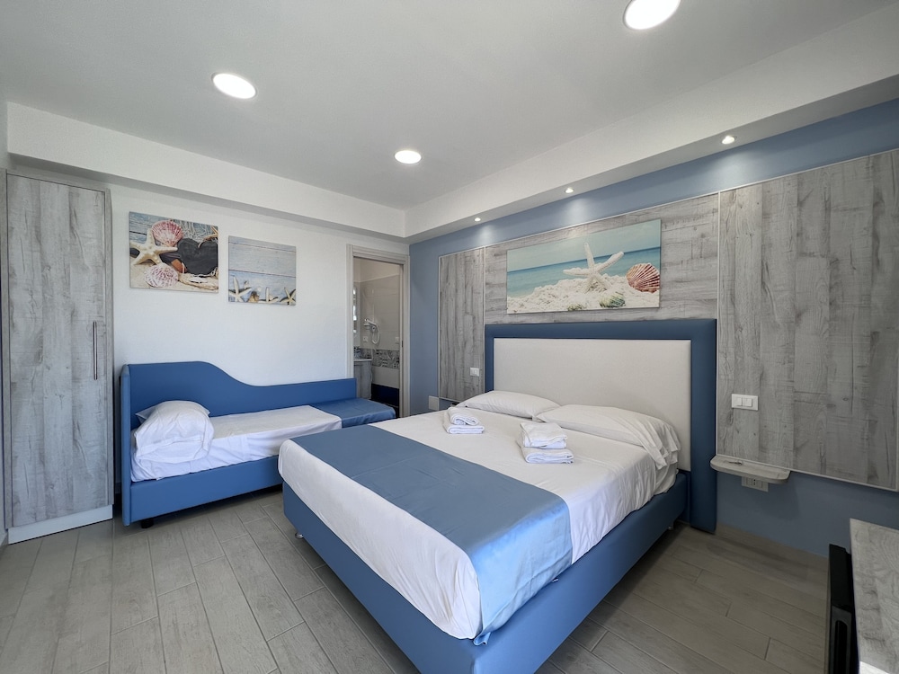 Comfort Triple Room photo 1