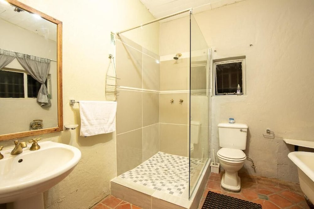 Room (Main House) photo 1