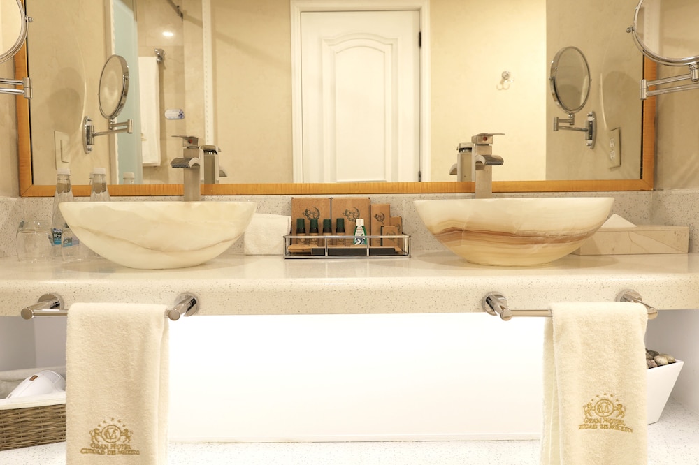 Master Suite - Photo 7