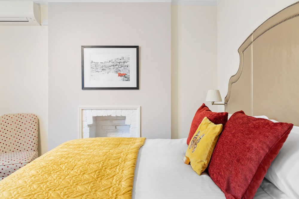 Luxury Double Room, Ensuite (Super King) photo 3