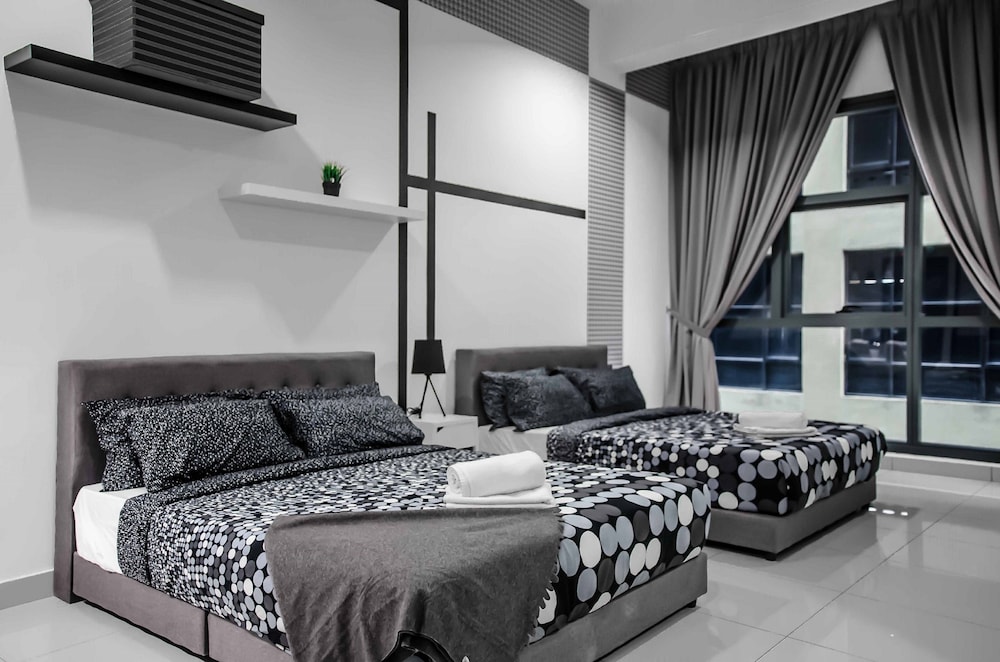 Studio with Two Beds