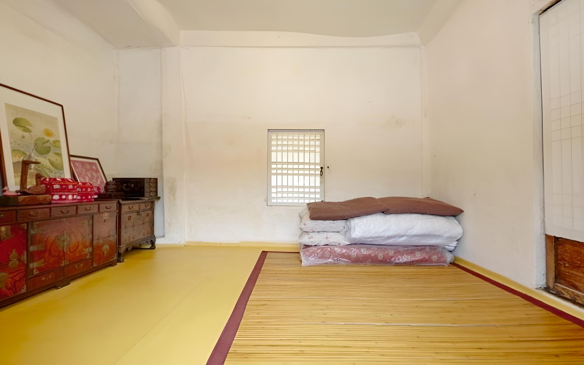 Room (Main House Large Room + Small Room) photo 2
