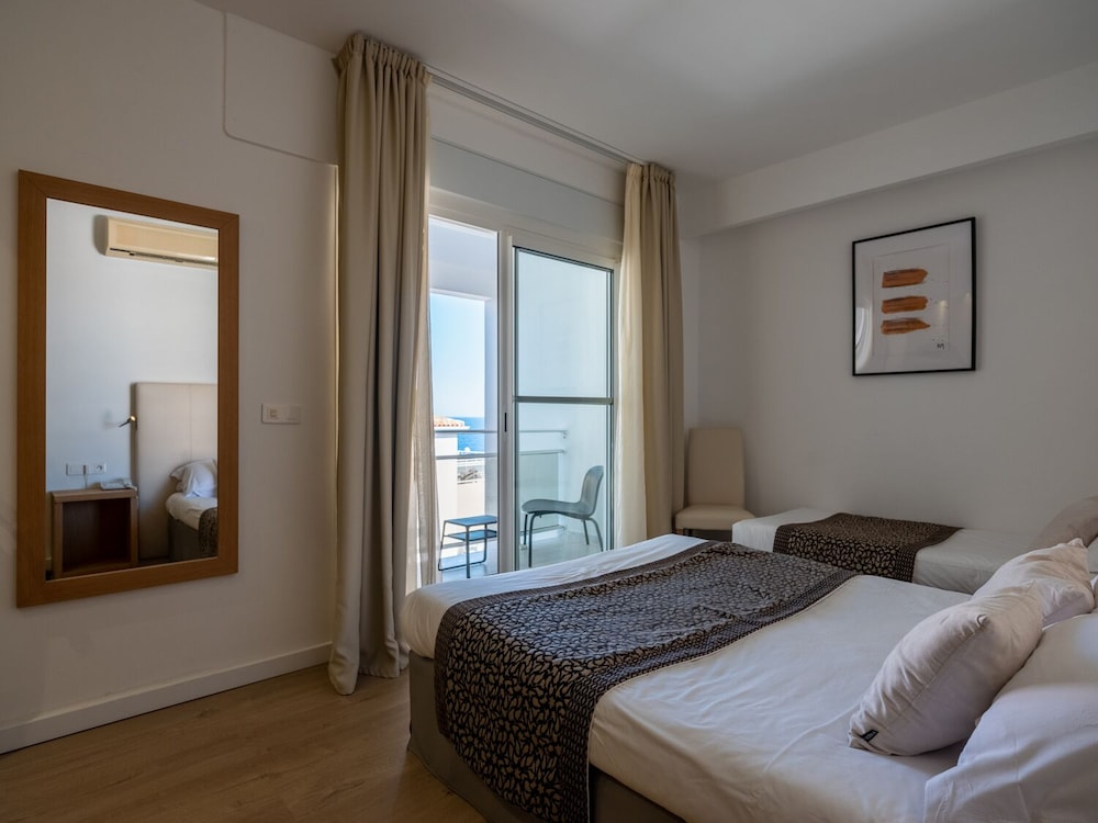 Room XL - Chambre Triple Balcon - Photo 3