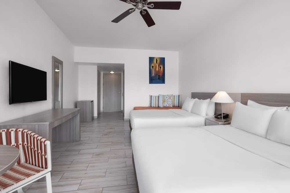 Room, 2 Double Beds, Beach View