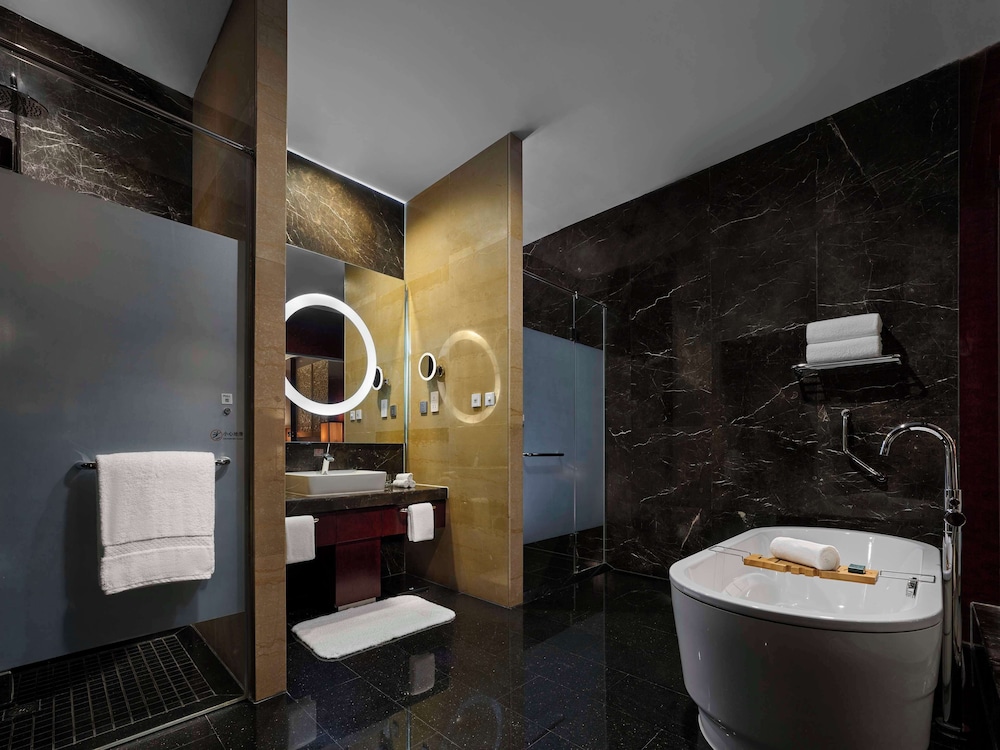 Two Bedrooms Duplex Suite - Photo 3