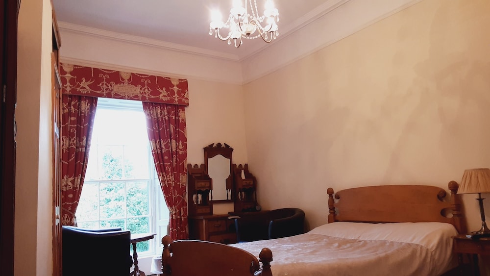 Double or Twin Room photo 3