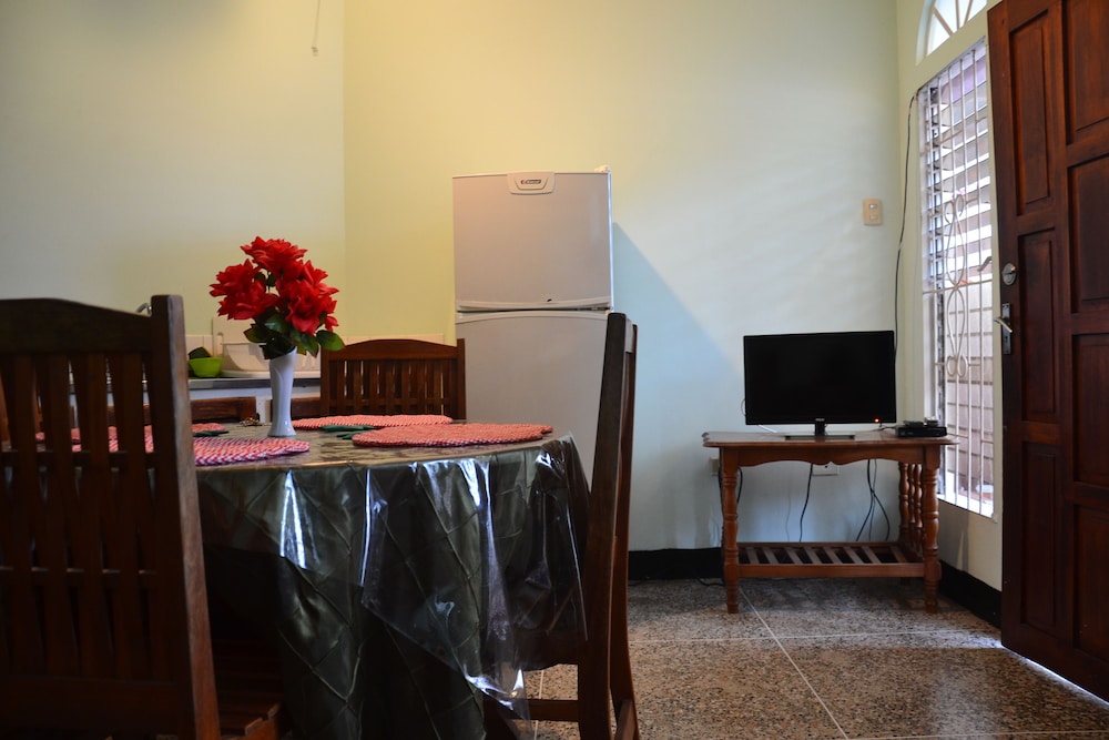 Apartment, 1 Double Bed, Kitchen photo 3