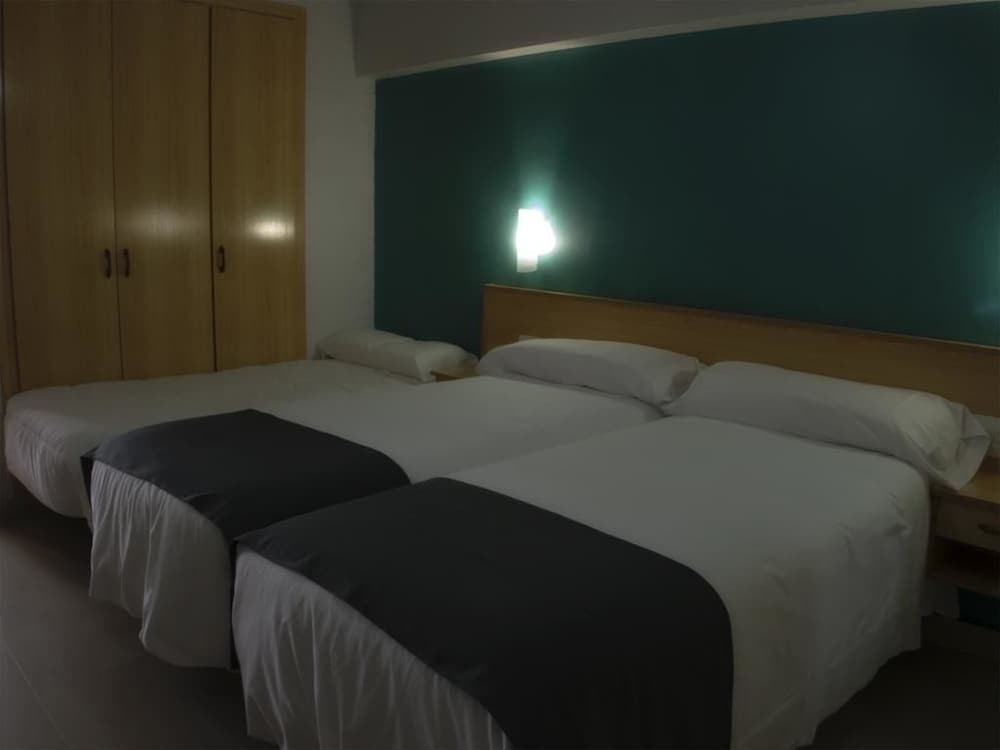 Triple Room photo 2