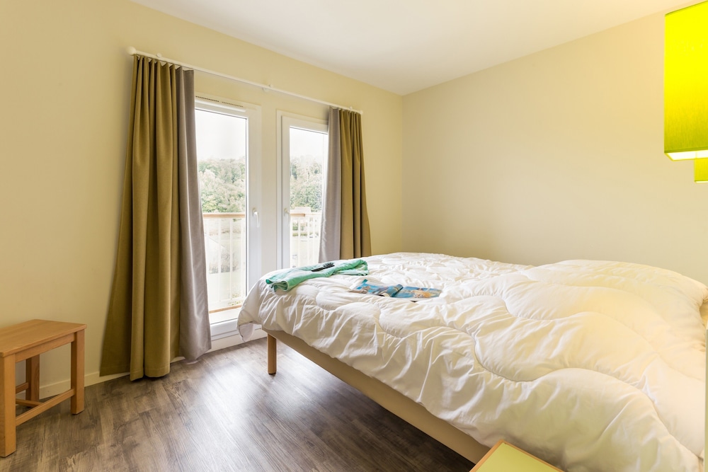 House 6 people - 2 bedrooms - Duplex - Garden level - Terrace photo 2