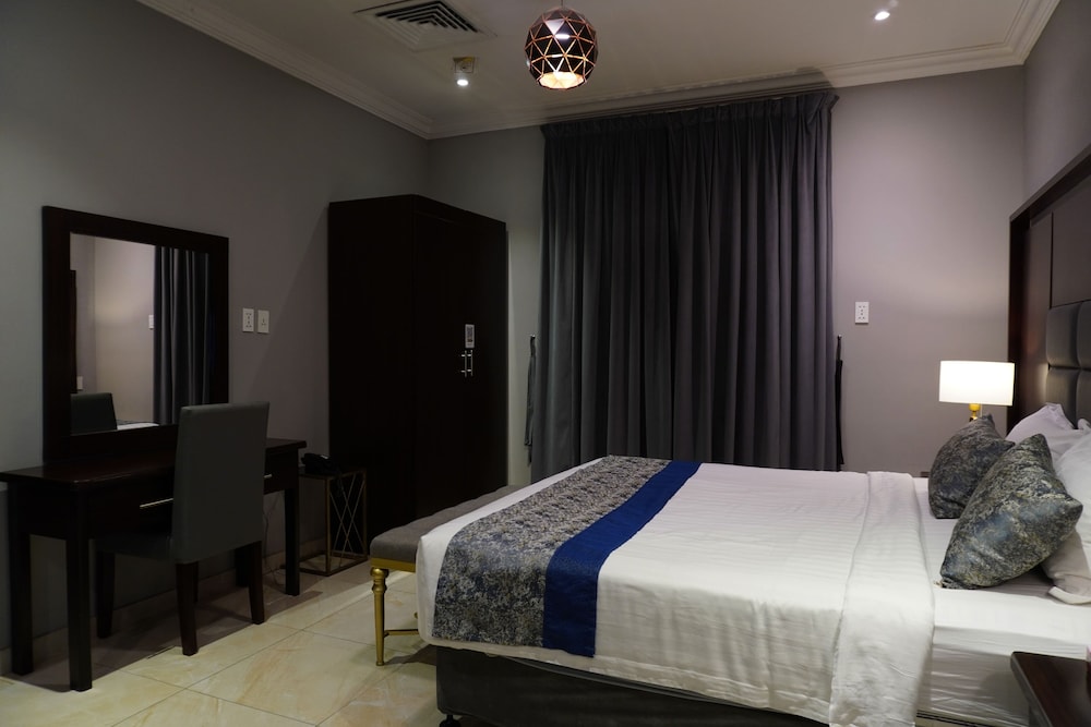 Apartment (Two-Bedroom Apartment) - Photo 9