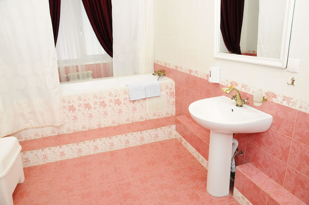 Luxury Suite photo 3