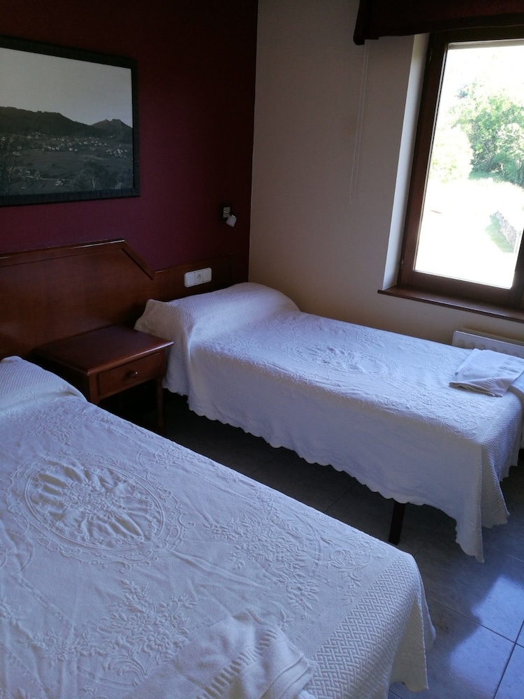 Standard Double Room, 2 Twin Beds photo 2
