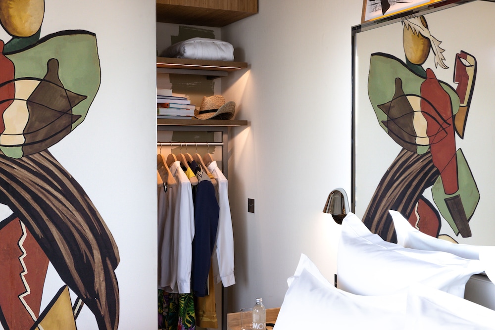 Paster Suite photo 2