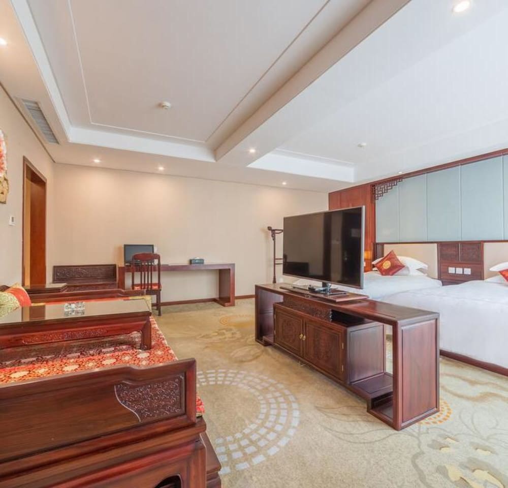 Deluxe Suite, Non Smoking photo 2