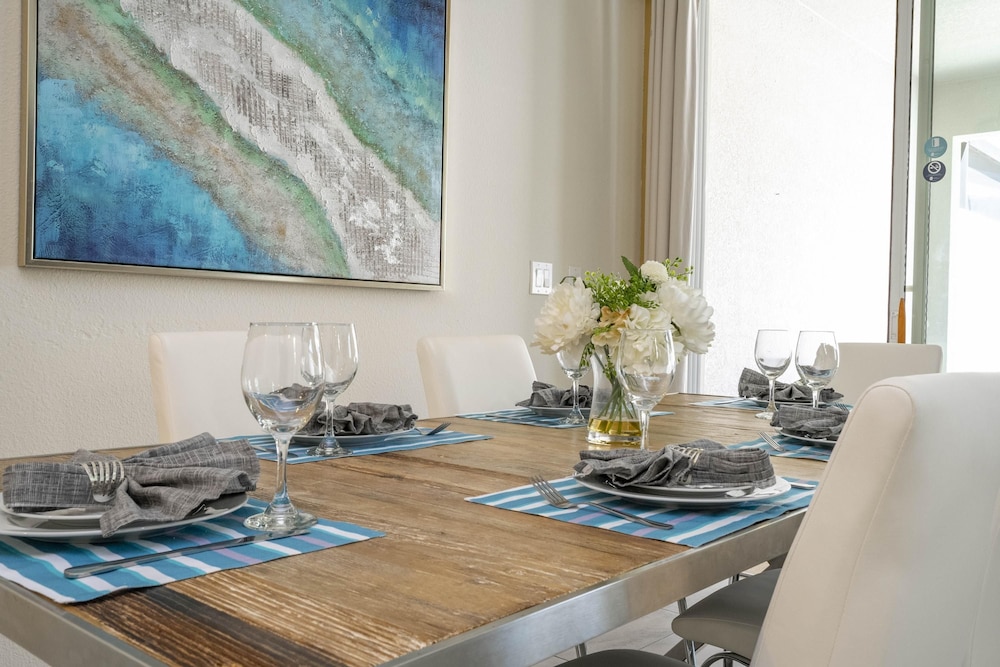 Magic Luxury Stunning 4BR Resort Home With Private Pool BBQ Minutes From Disney 4807ml, Photo 7