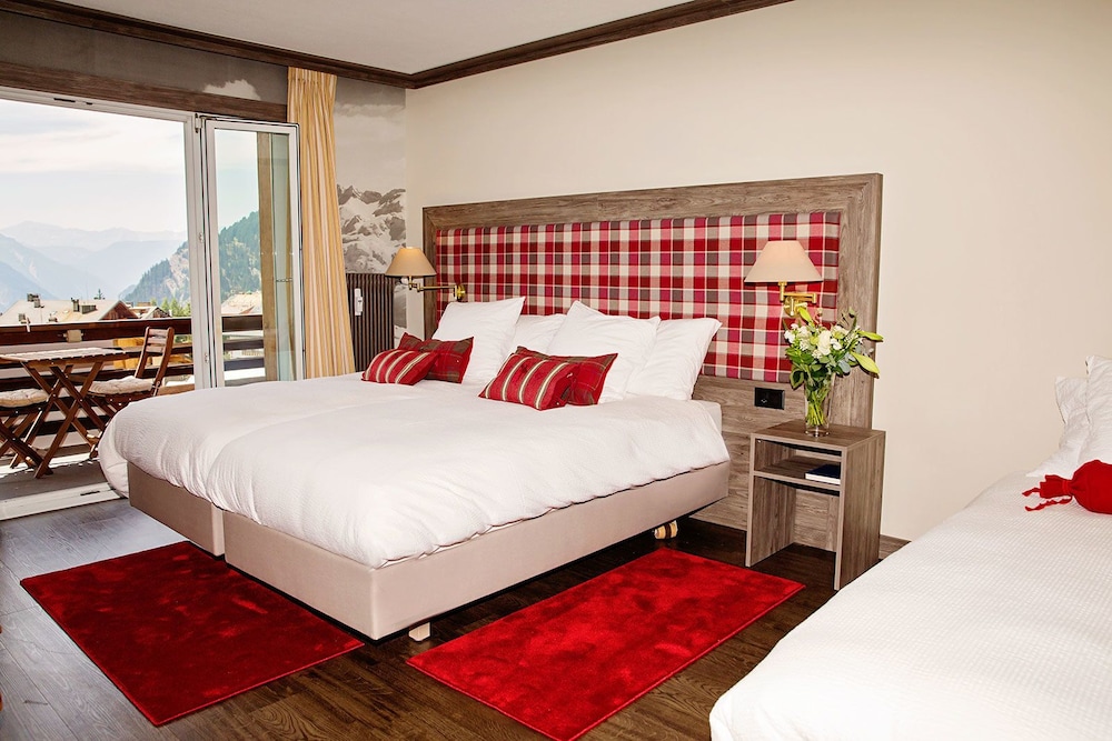 Double or Twin Room (Panorama) photo 3