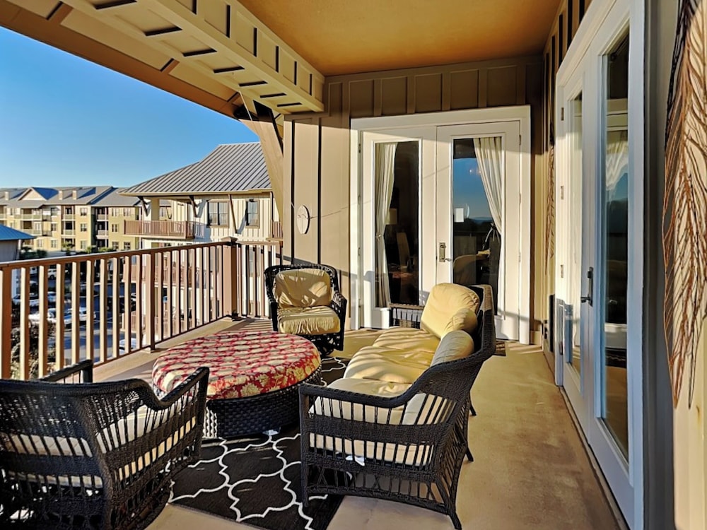 Condo, Multiple Beds, Balcony, Ocean View (#M2-423 - No Pets)