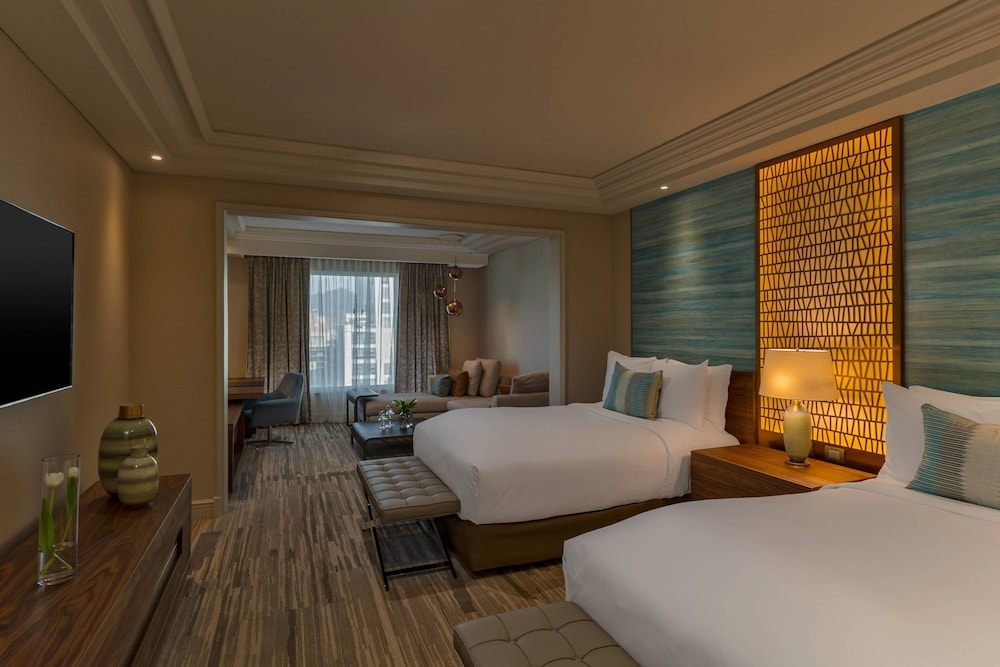 Junior Suite, 1 Bedroom - Photo 1