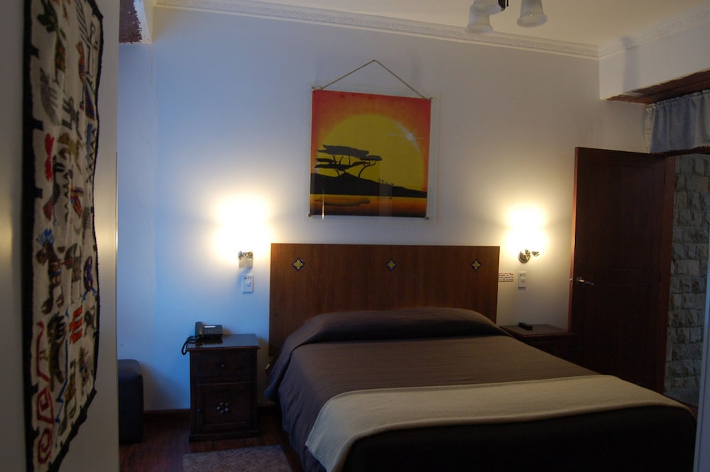 Double Room, 1 Double Bed, Mountain View photo 2