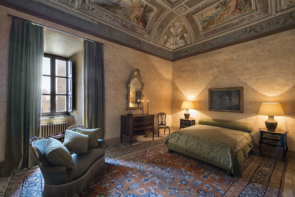 Suite (Benvenuto Cellini) photo 3