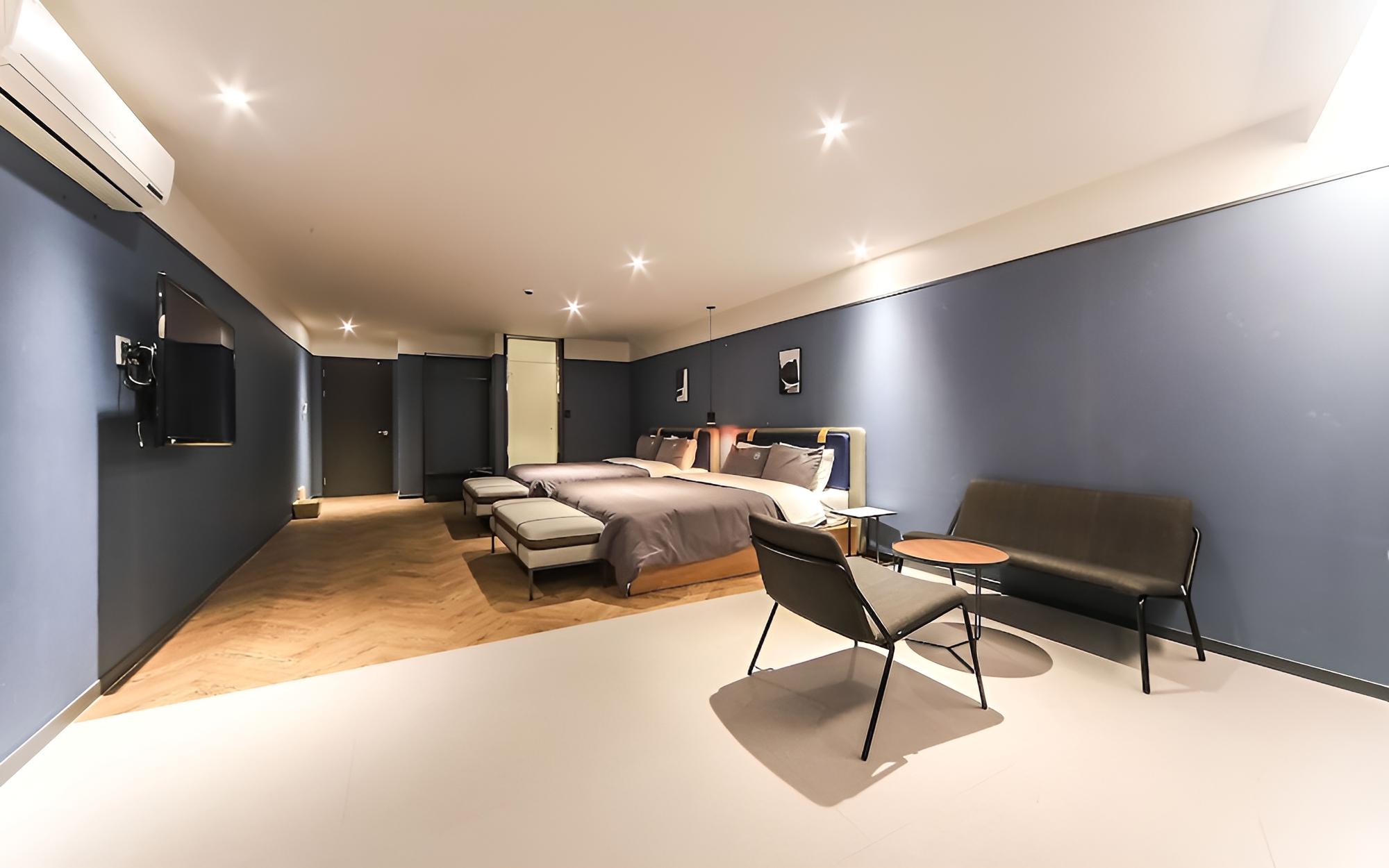 Room (Suite Twin (Free Netflix viewing (bat) - Photo 15