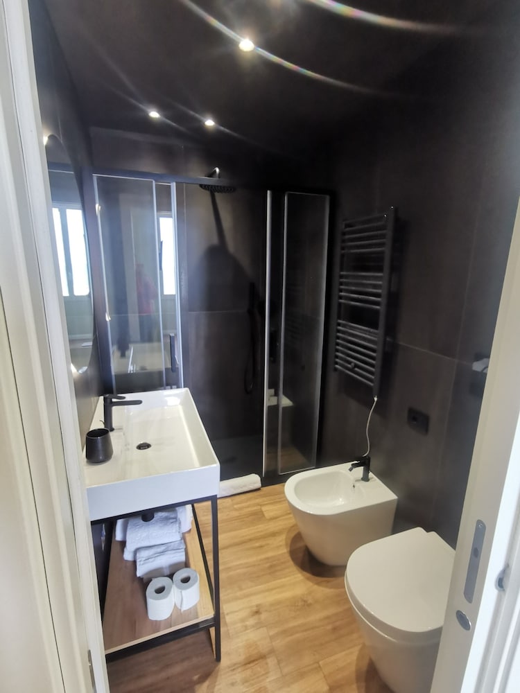 Standard Room photo 3