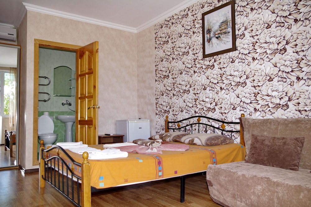 Quadruple Room photo 2