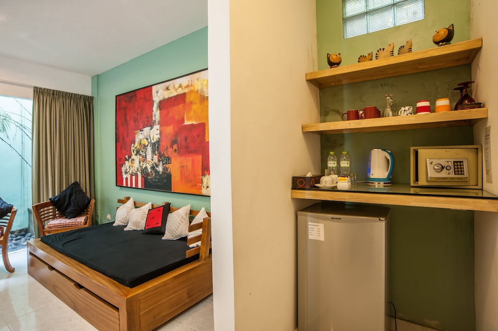 Garden Bungalow - Photo 2