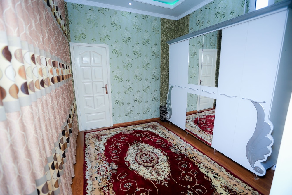 Deluxe Double Room, 1 Double Bed, Private Bathroom photo 2