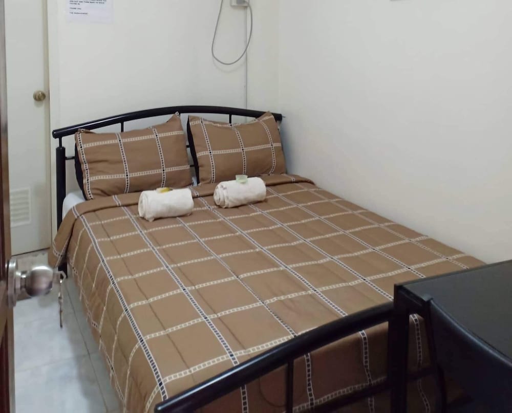 Room 4 photo 2